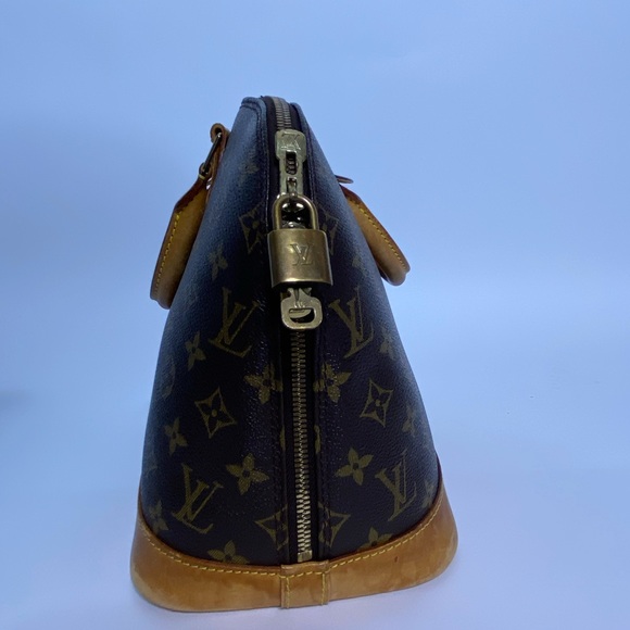 Authentic Louis Vuitton Alma - Picture 5 of 11